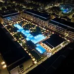 Courtyard Long *