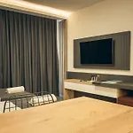 דירה Courtyard Long *