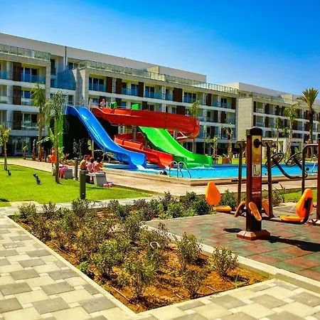 Apartment Courtyard Long Iskele District (Northern Cyprus)