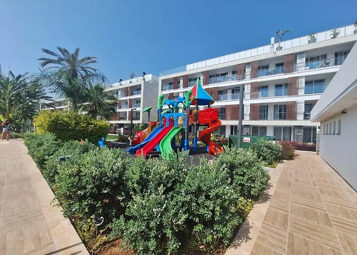 Apartment Courtyard Long Iskele District (Northern Cyprus)