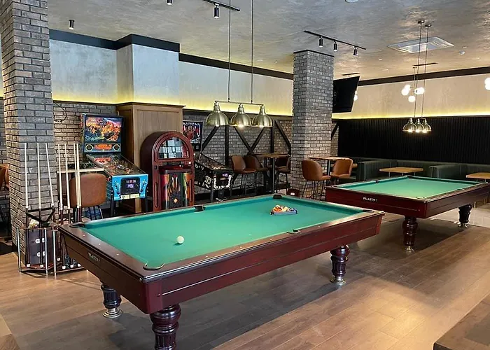 Courtyard Long Apartment